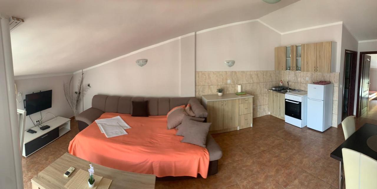 Apartmani Ilic Бечичи Экстерьер фото