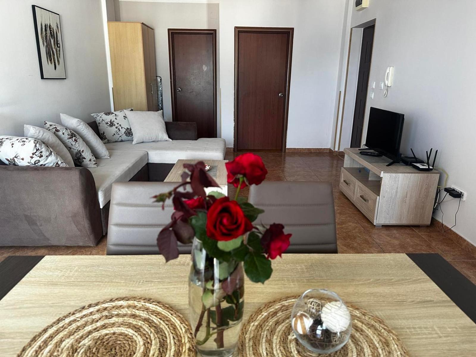 Apartmani Ilic Бечичи Экстерьер фото